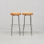 577729 Bar stools